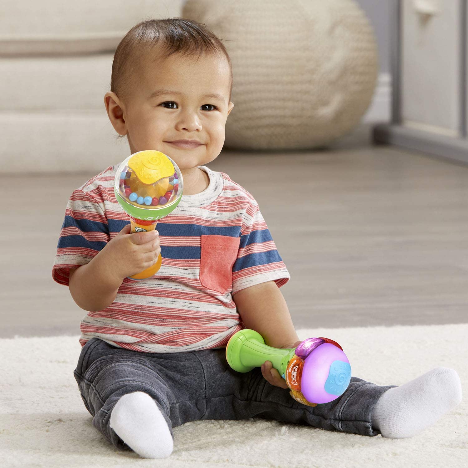 LeapFrog Learn & Groove Shaking Colours Maracas for Toddlers